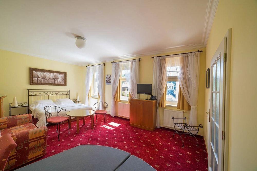 Apartament Festival Karlowe Wary Zewnętrze zdjęcie