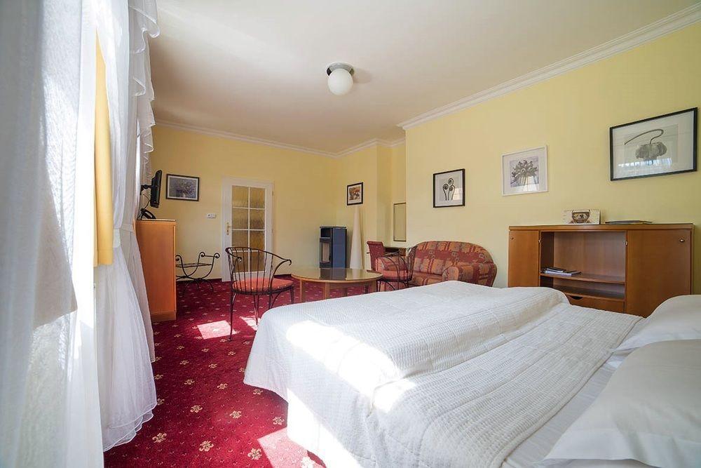 Apartament Festival Karlowe Wary Zewnętrze zdjęcie