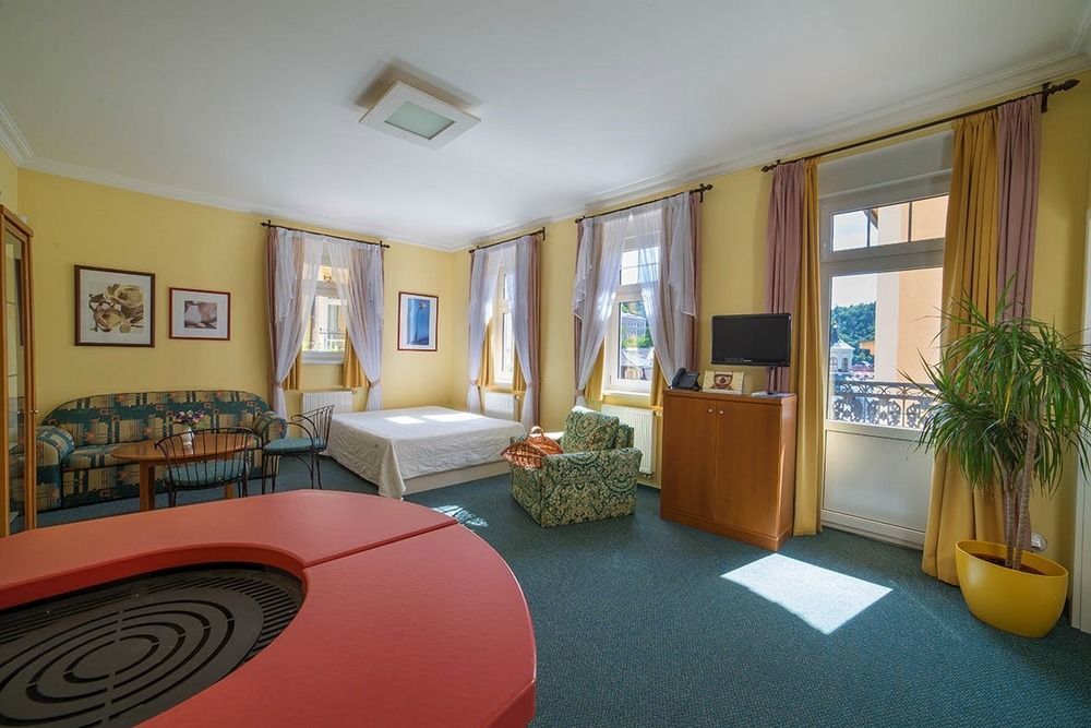 Apartament Festival Karlowe Wary Zewnętrze zdjęcie